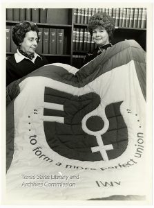 Prize quilt, Gertrude Gibson, Colleen Collier (1977)